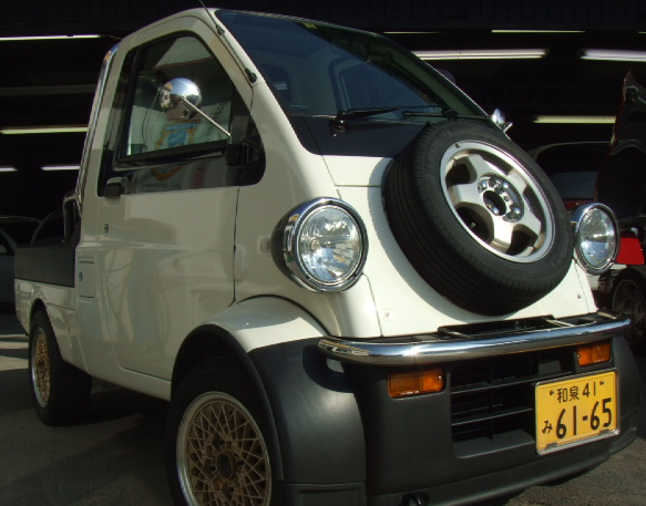 当店のマスコット車（代車でお乗り頂けます。※MT車/１名）